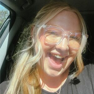 Meet your Posher, Morgan